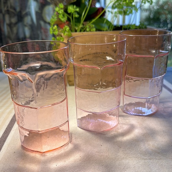 Extraordinary hand blown glasses set of 2 plus one free! - Picture 5 of 12